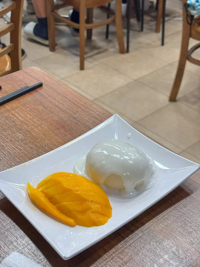 芒果糯米飯
