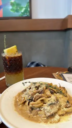 松露油忌廉大啡菇猫耳朵