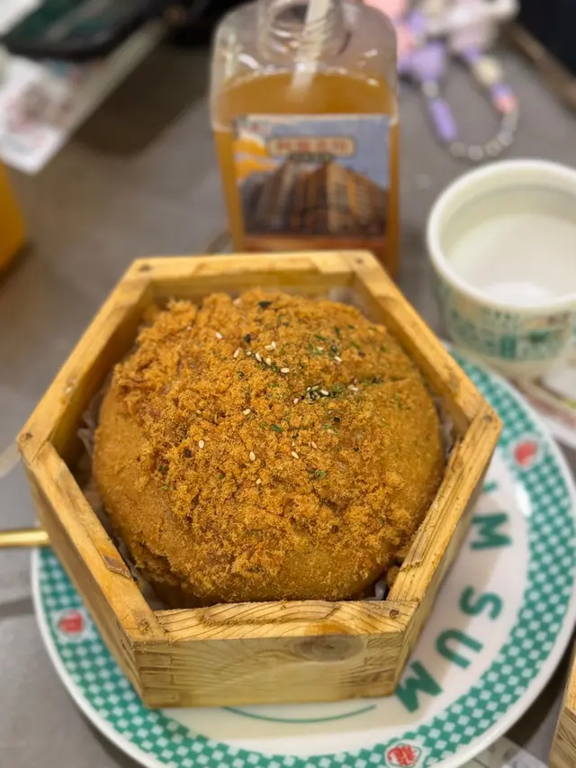肉鬆馬拉糕
