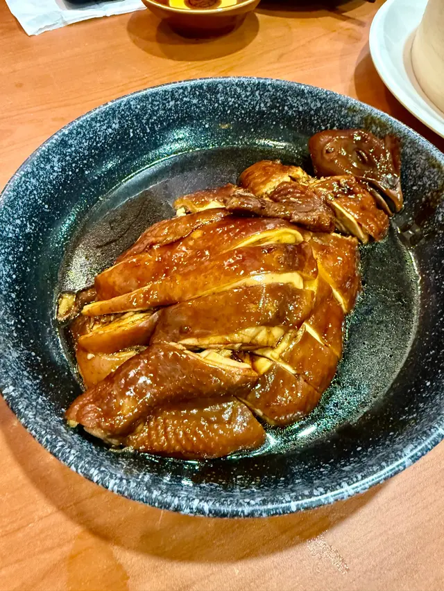 萬字醬油雞