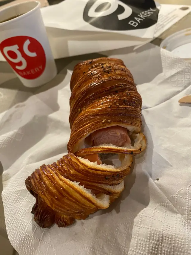 黑椒熱狗丹麥酥