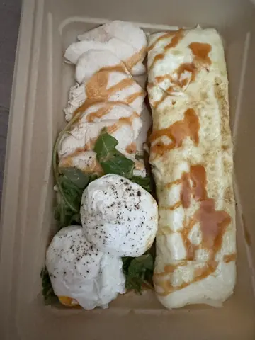 水煮蛋慢煮雞肉