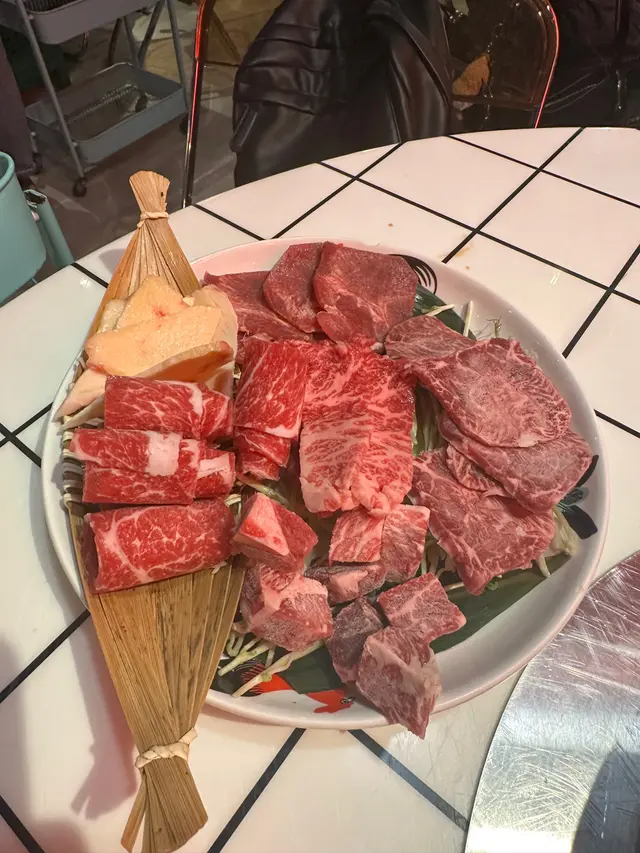 牛肉拼盤