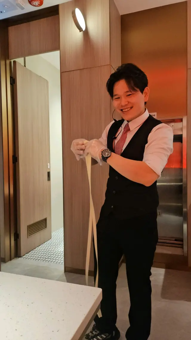 哥會為撈派撈麵跳舞