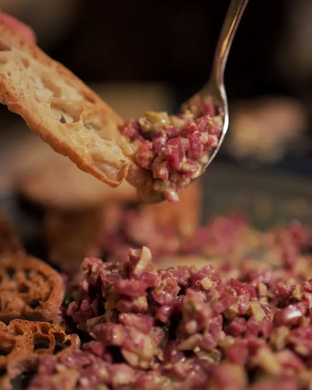 𝘊𝘭𝘢𝘴𝘴𝘪𝘤 𝘞𝘢𝘨𝘺𝘶 𝘉𝘦𝘦𝘧 𝘛𝘢𝘳𝘵𝘢𝘳𝘦 𝘸𝘪𝘵𝘩 𝘛𝘰𝘢𝘴𝘵