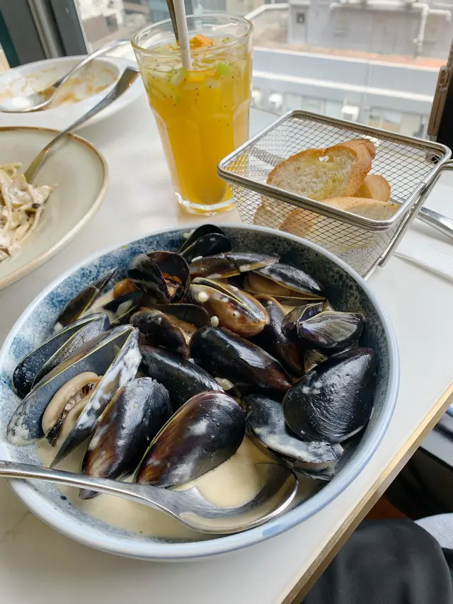 紐西蘭活青口（白酒忌廉汁）