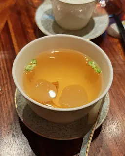 瑤柱瓜粒燉雞湯