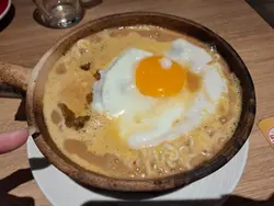 煲仔沙嗲牛肉宮崎太陽蛋麵