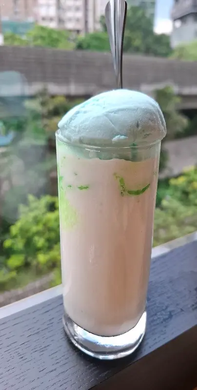 海鹽雪糕椰汁珍多冰     