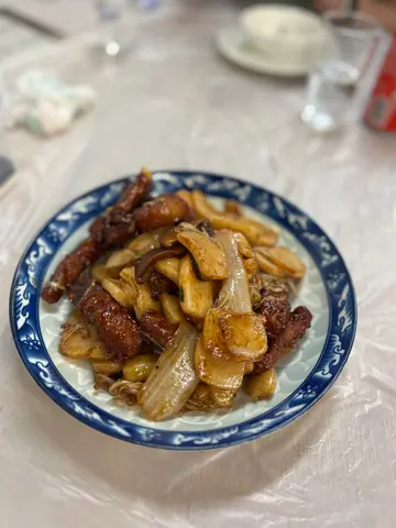 上海排骨炒年糕