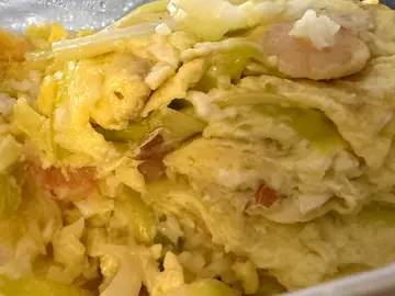 蛋壳虾仁炒蛋饭