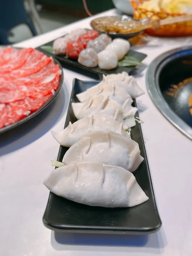 梅菜豬肉餃