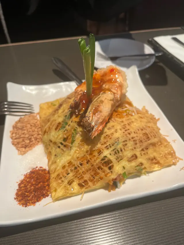 皇宮大蝦蛋網炒貴刁