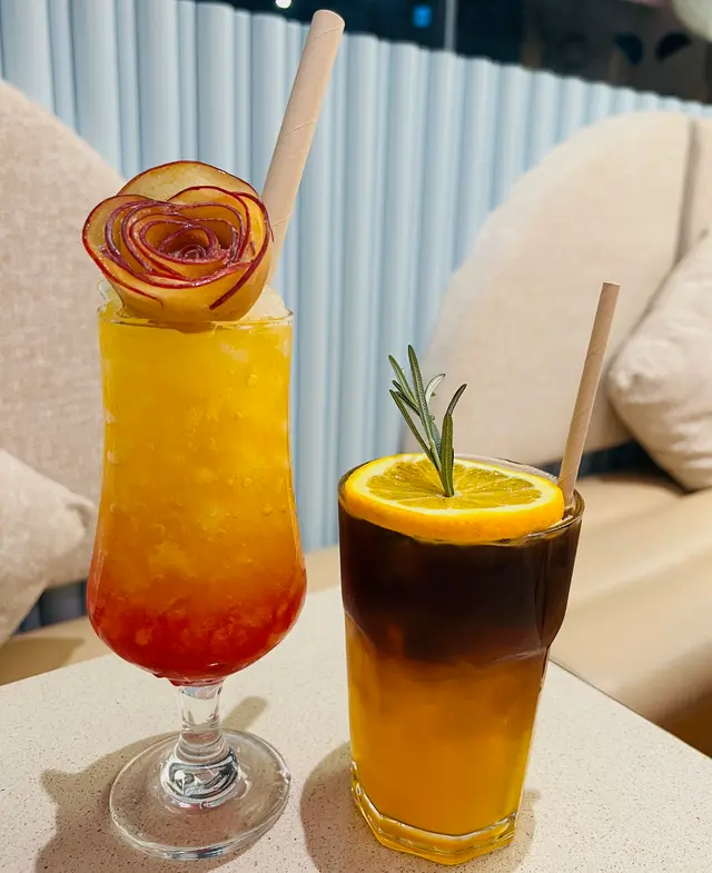 Americano Orange, RoyalSunrise 士多啤厘加橙味梳打,