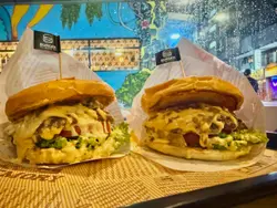 Burger  mate  