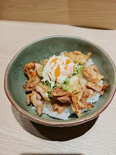 火炙蔥照燒雞丼