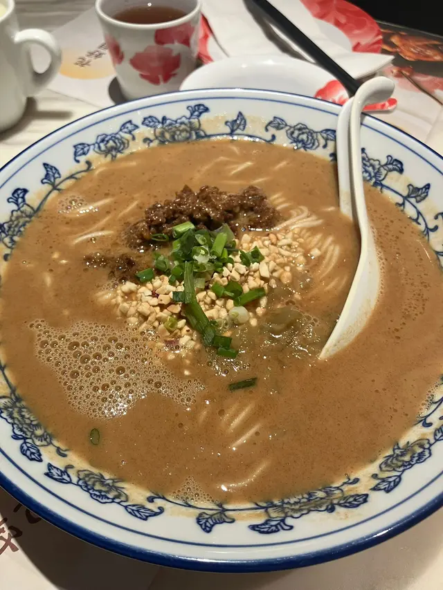 上海擔擔麵
