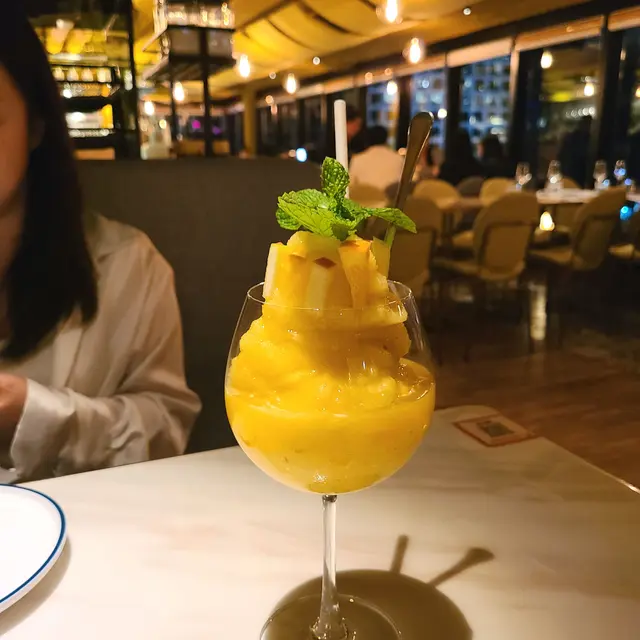 招牌雜果沙冰