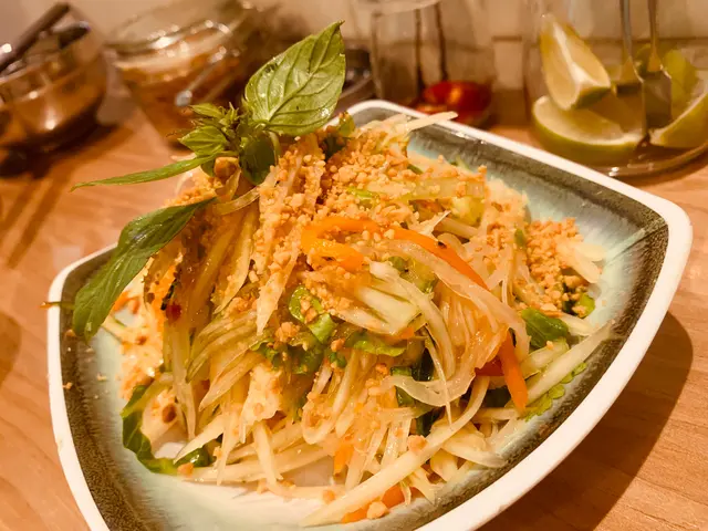 #foodie #foodinstagram #foodielife #ilovefood #foodblogger #foodblog #ComBanhMi #越男  #WanChai #灣仔 #foodjournal #香港 #香港美食 #lunch #午餐 #VietnameseFood #越南餐＃越南粉 ＃香港美食＃灣仔美食＃香港越南菜＃灣仔越南菜