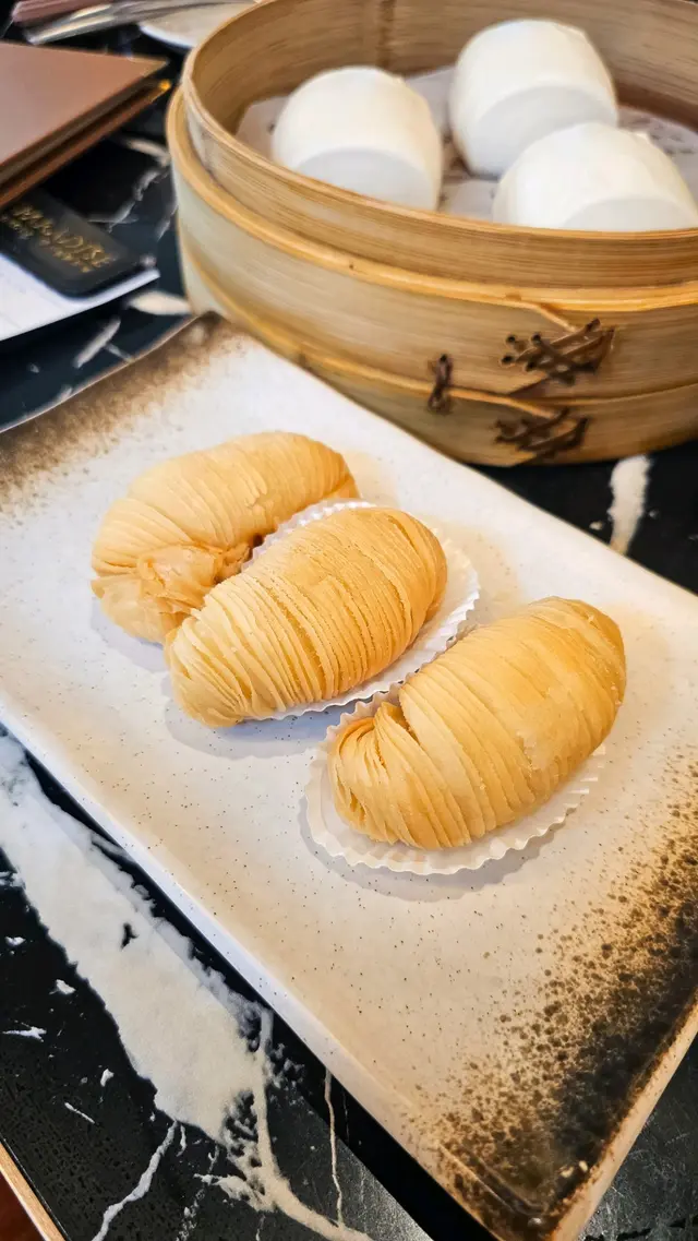 #SandyFoodies #SandyLifestyles #樂天皇朝 #八色小籠包 #小籠包 #中菜 #中餐 #啟德 #啟德美食 #AIRSIDE #AIRSIDE啟德 #香港美食 #香港餐廳 #美食 #餐廳 #Food #HKFood #Foodie #HKFoodie #HKFoodBlogger #FoodBlogger #Blogger