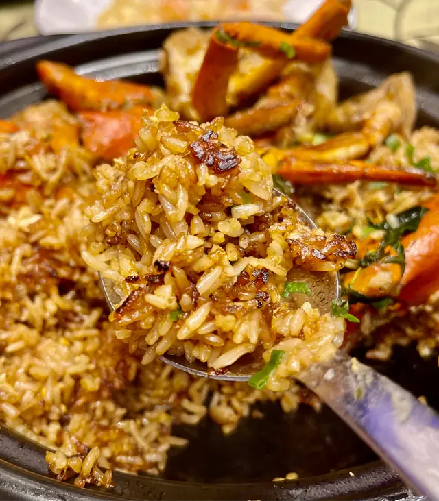 招牌白胡椒肉蟹焗飯