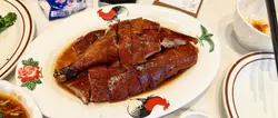 爆汁烧鹅,非常入味,肥瘦适中