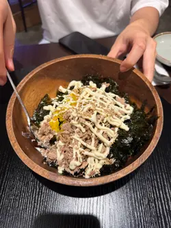 吞拿鱼饭