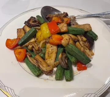 黑松露野菌秋葵