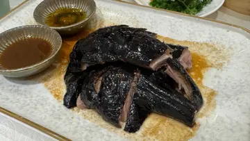 黑松露玻璃燒鵝