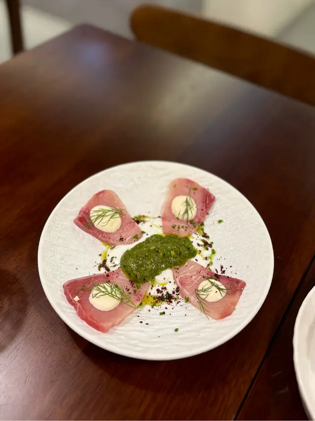 油甘魚刺身•秘製奶油汁•刁草油