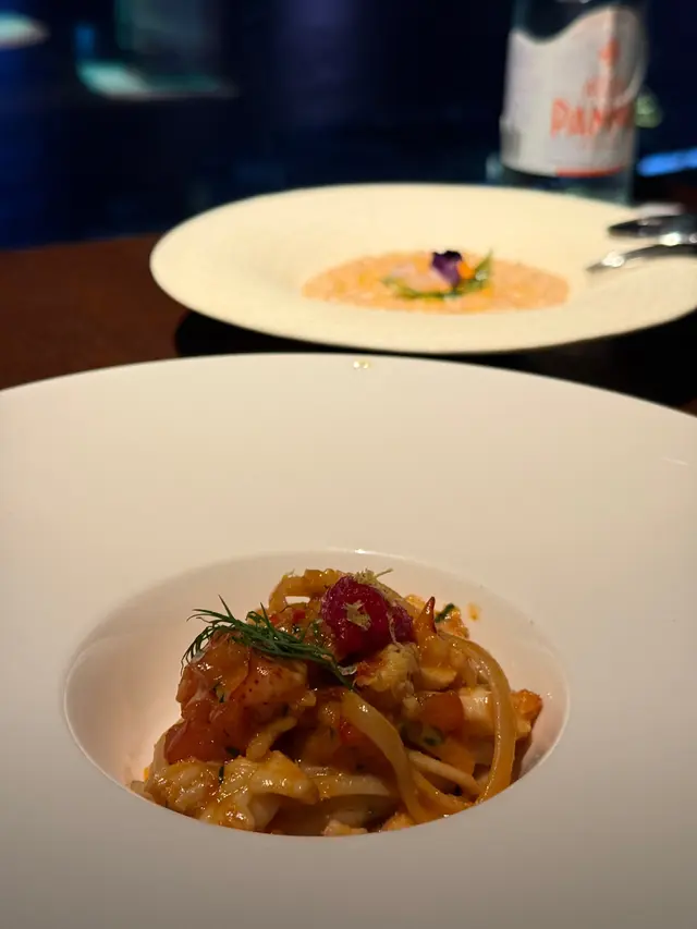 Lobster linguine, tomatoes, chilli, lemon and aromatic herbs