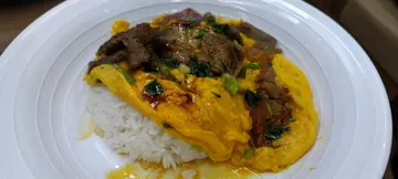 叉烧滑牛炒蛋饭