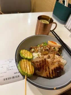 溏心蛋牛蒡雞丼配燒雞扒