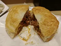 洋葱牛肉手工馅饼