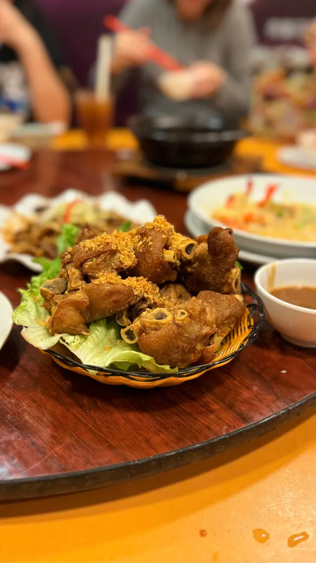 沙沙脆皮炸豬手