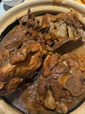 药膳猪骨煲