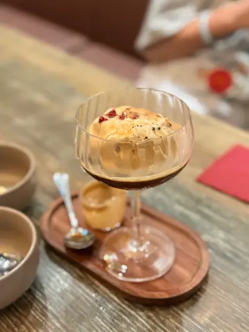 AFFOGATO Lotus Biscoff Gelato, Vietnamese Expresso