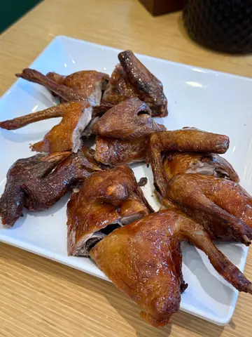 红烧乳鸽