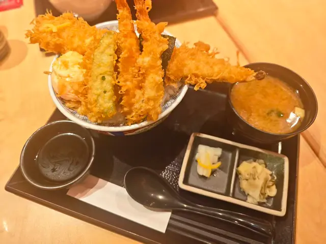 穴子&日本產牡蠣天丼