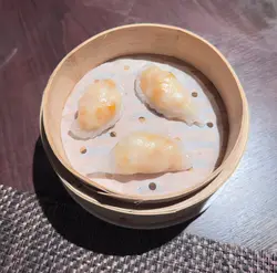 蟹肉南瓜鲜虾饺