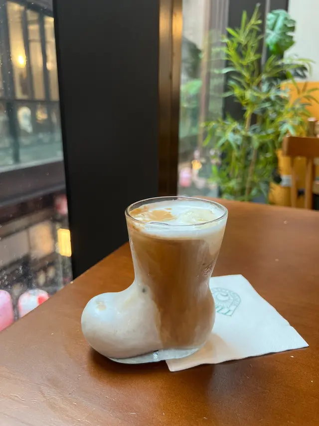 Vanilla Ice Cream Latte