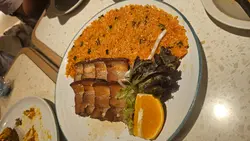 烧酱油黑毛猪白切肉紫苏拌饭