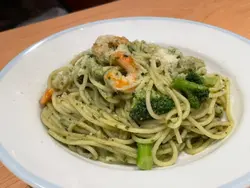 青酱鲜虾西兰花意粉