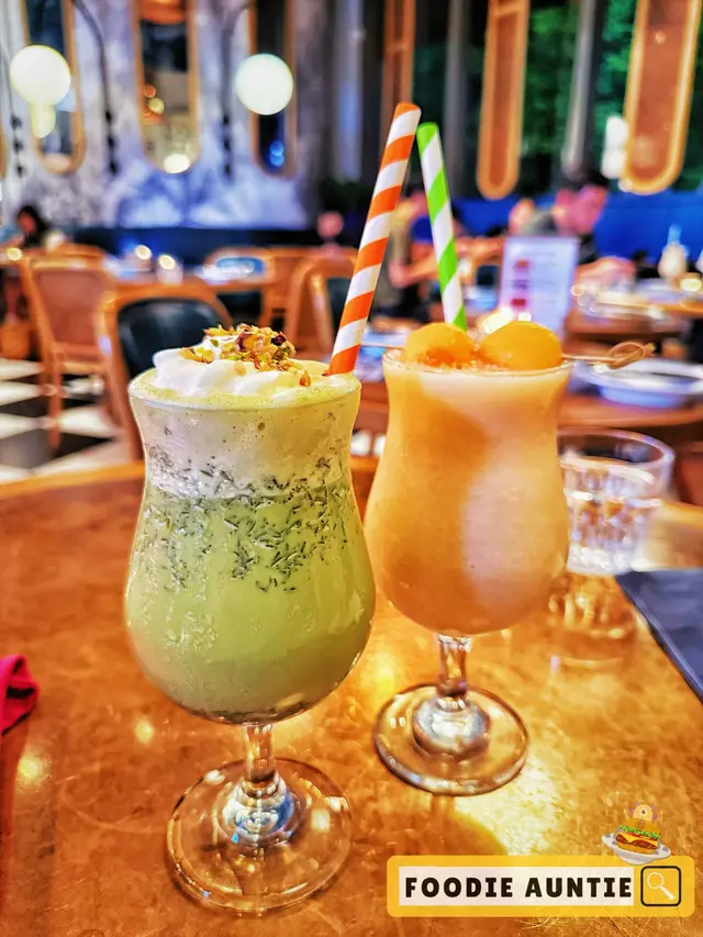 Pistachio Royale & Melon Silk