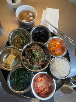 烤牛肋骨