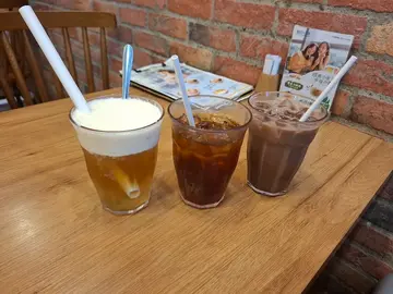 桃梦雪影 ,  超浓郁可可 , 蜜香红茶    