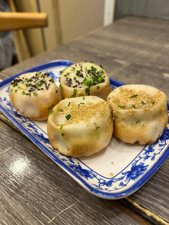 蟹黃生煎包, 招牌生煎包