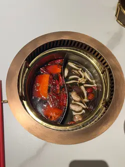 麻辣口味與菌湯口味