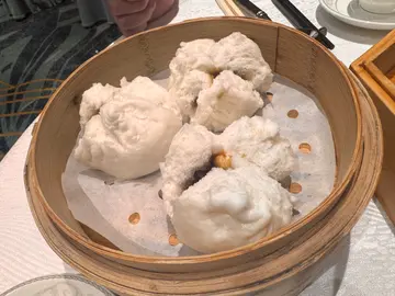 黑毛猪叉烧包