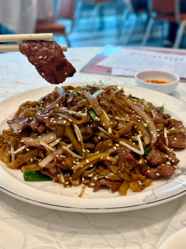 大師干炒牛河
